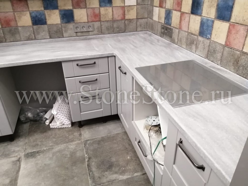 ������� ���������� �� ���������� ����� Corian